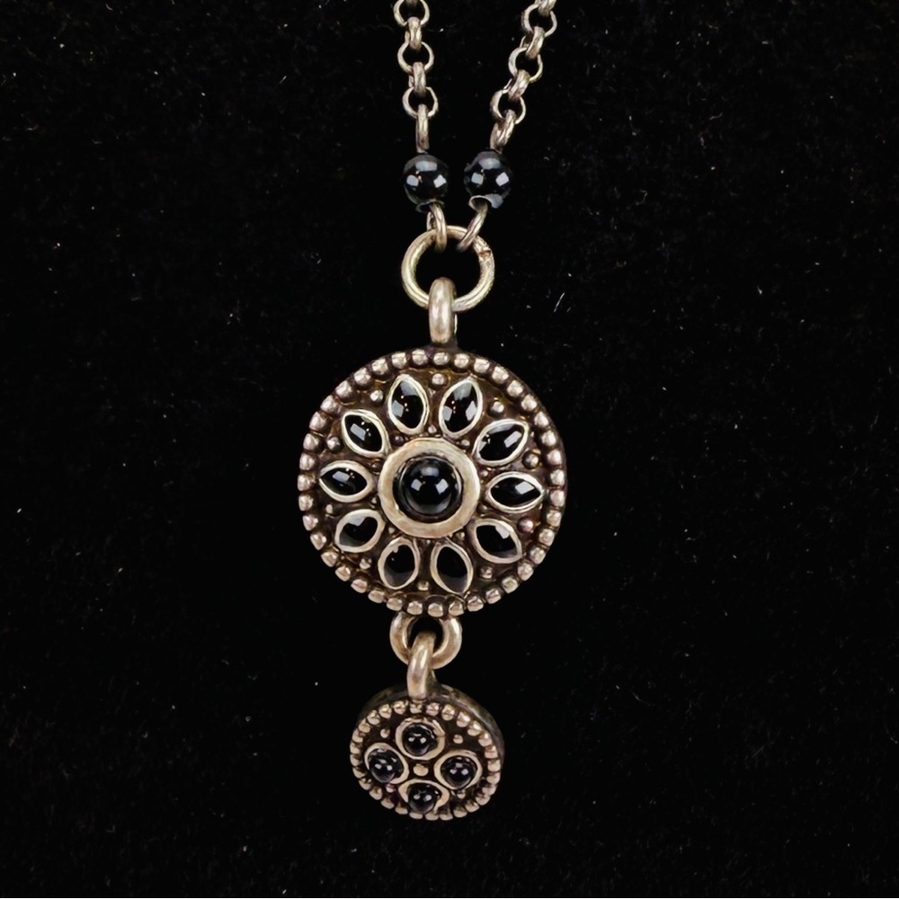Vintage Black and brasstone Pendant Necklace